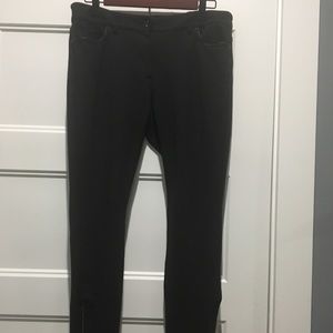 The Skinny ankle length black pants.